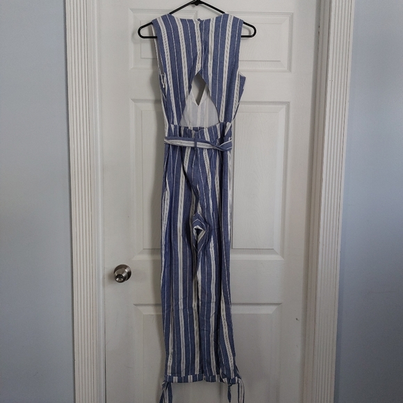 NWOT Never Worn Revolve Tularosa Striped Reese Jumpsuit XS - Picture 7 of 10